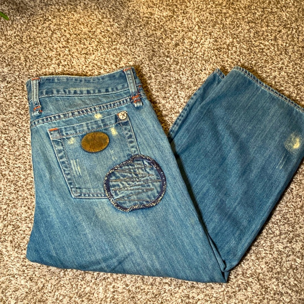 BCBG capri jeans